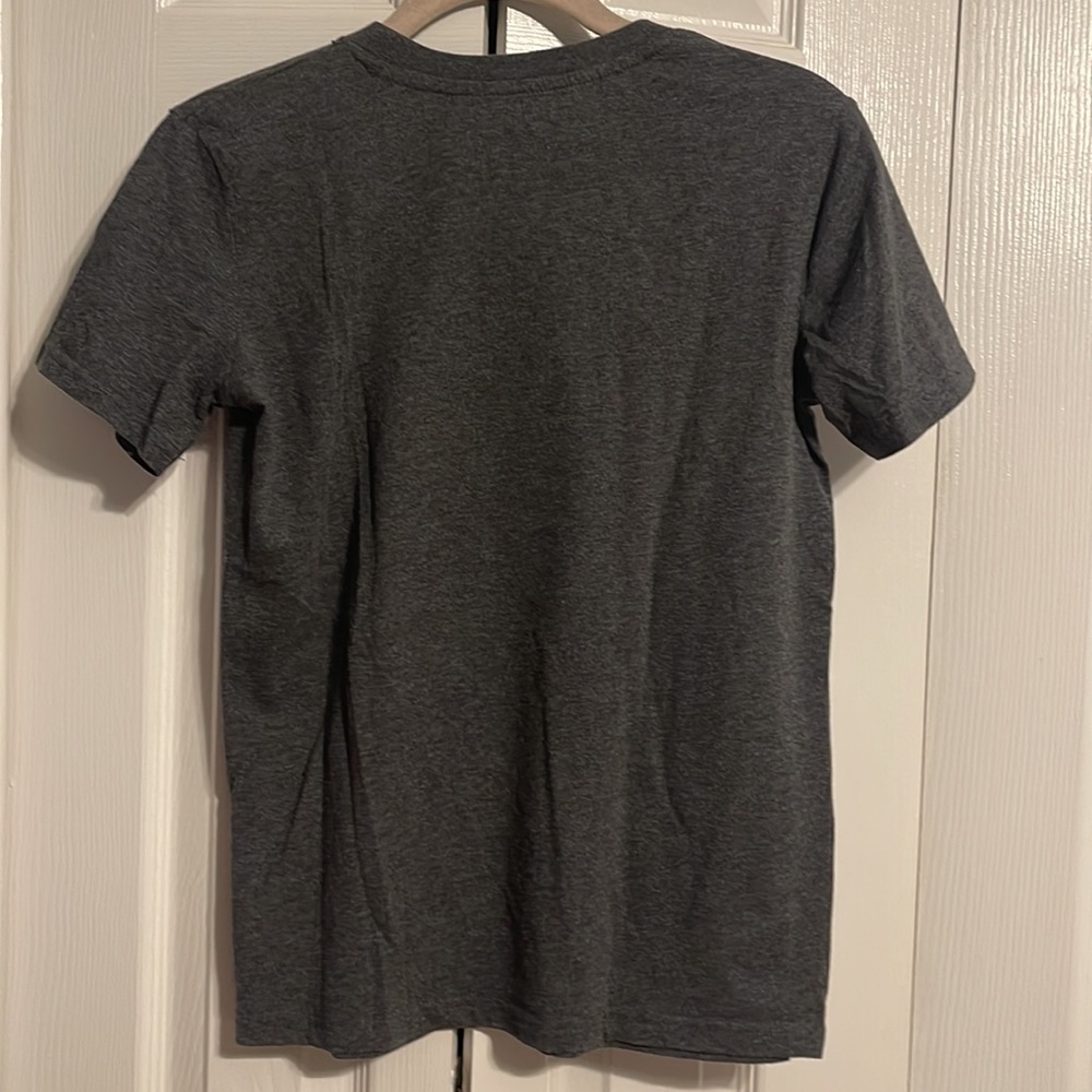 Champion short sleeve grey shirt size kids large NWOT - Picture 8 of 8